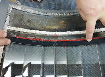 montazÌa vatrostalnog stakla sa popratnim materijalom